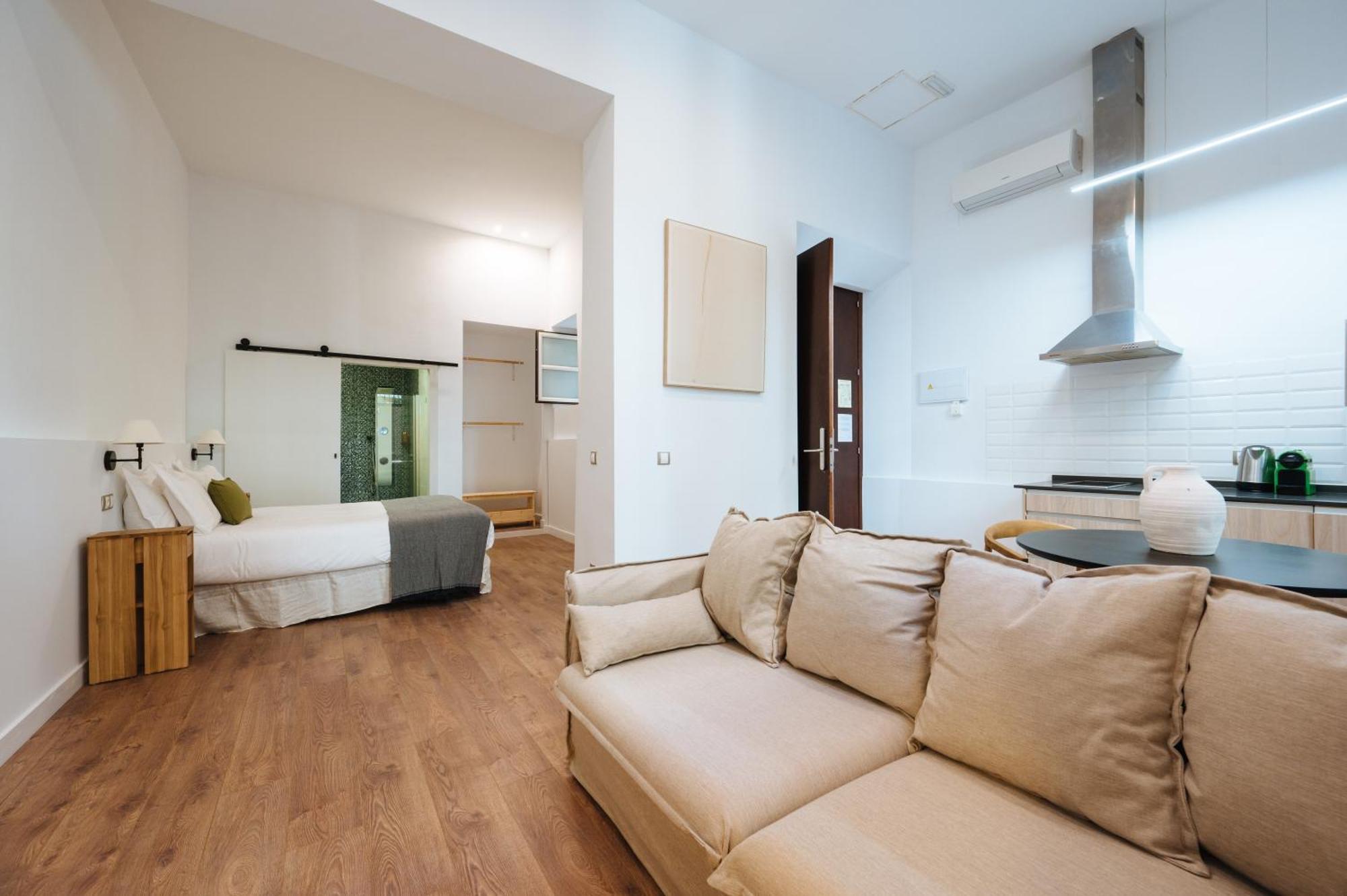 Apartamentos "El Escondite De Maria" Seville Exterior photo