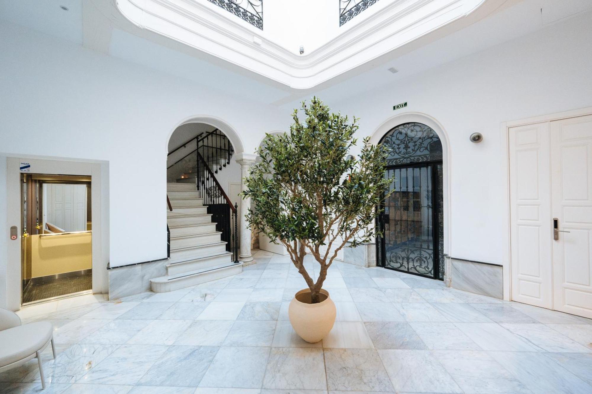 Apartamentos "El Escondite De Maria" Seville Exterior photo